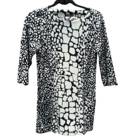 J. McLaughlin Tops - J.McLaughlin Womens Catalina Cloth Tunic Top S Black White Animal Print Beachy